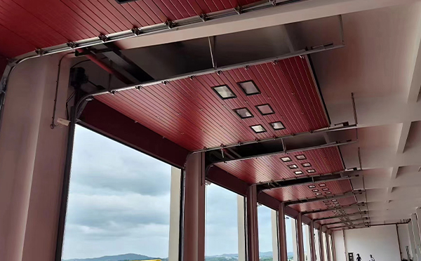 金昌工业翻板门