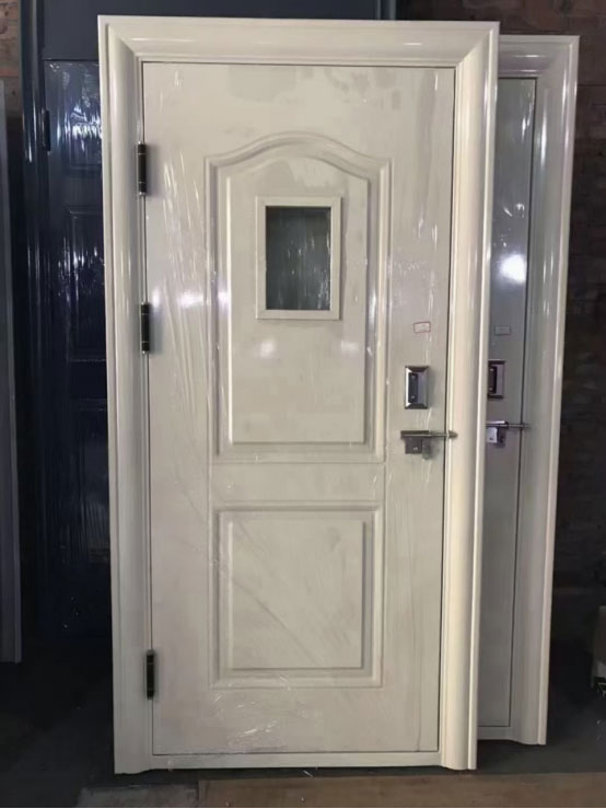 金昌学校教室门