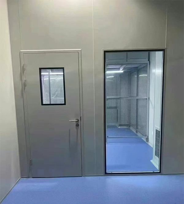 学校教学楼完成金昌防火门标准化安装